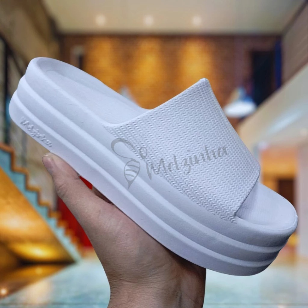 Chinelo Nuvem Plataforma Feminino Estilo e Conforto Diário