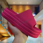 Chinelo Nuvem Plataforma Feminino Estilo e Conforto Diário
