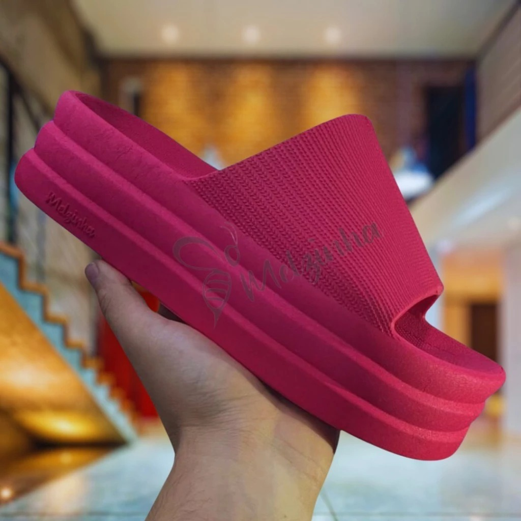 Chinelo Nuvem Plataforma Feminino Estilo e Conforto Diário