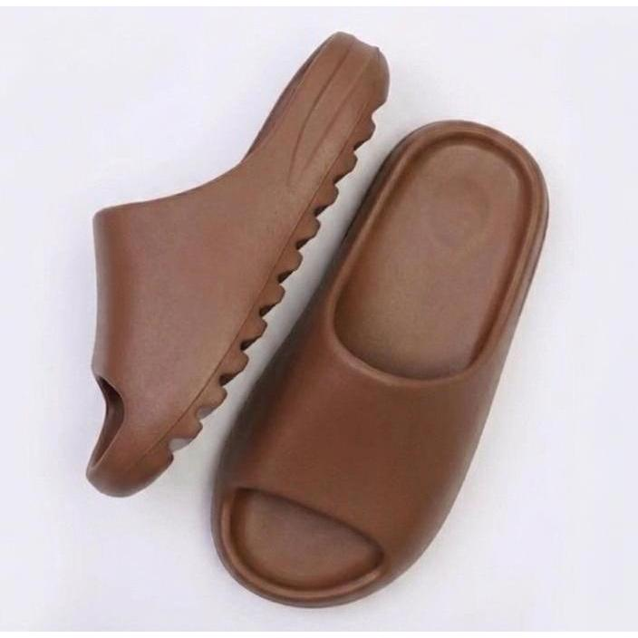 Chinelo Slide Nuvem Tratorado Feminino EVA Plataforma Super Macio Leve Confortável Antiderrapante Impermeável