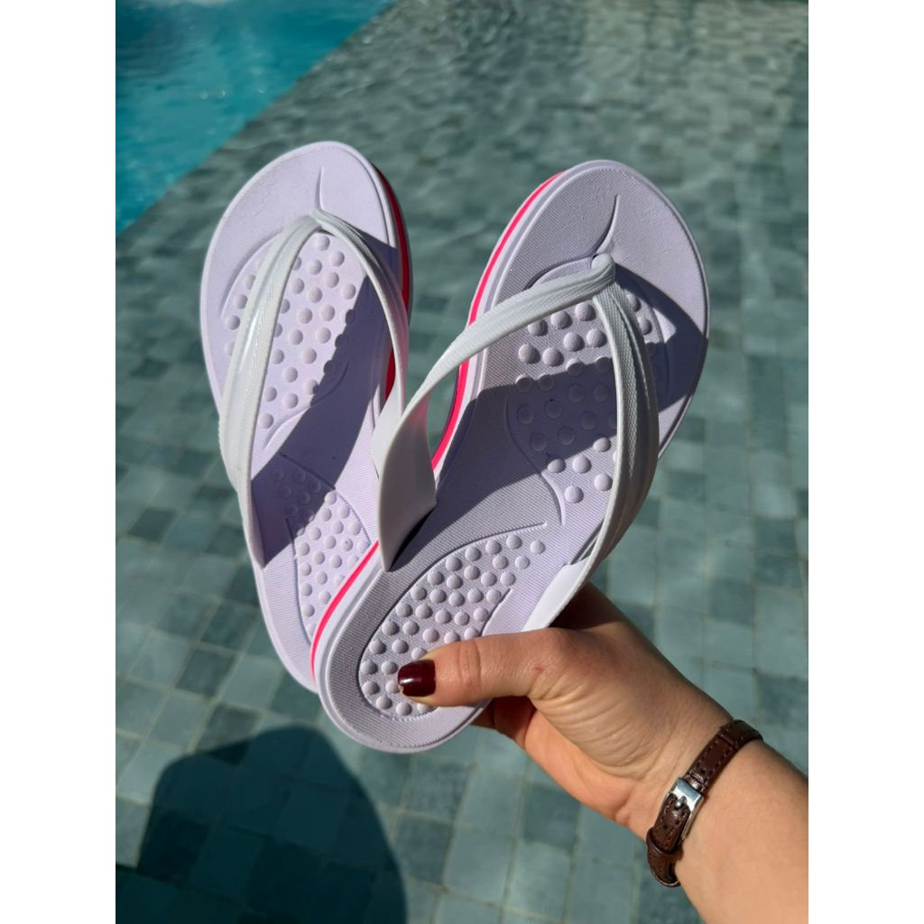 Chinelo Feminino Ortopédico com Palmilha Anatômica para Mais Conforto
