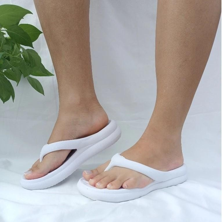 Chinelo Feminino Piccadilly Ortopédico Anatômico e Super Leve